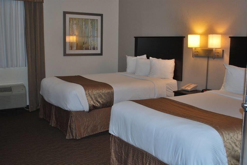 Quality Inn & Suites Thompson Ngoại thất bức ảnh