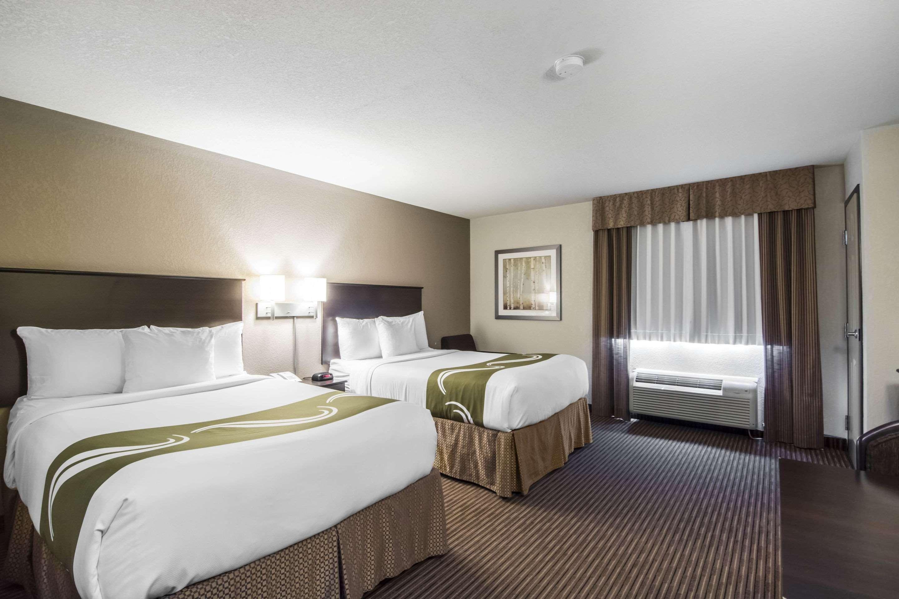 Quality Inn & Suites Thompson Ngoại thất bức ảnh