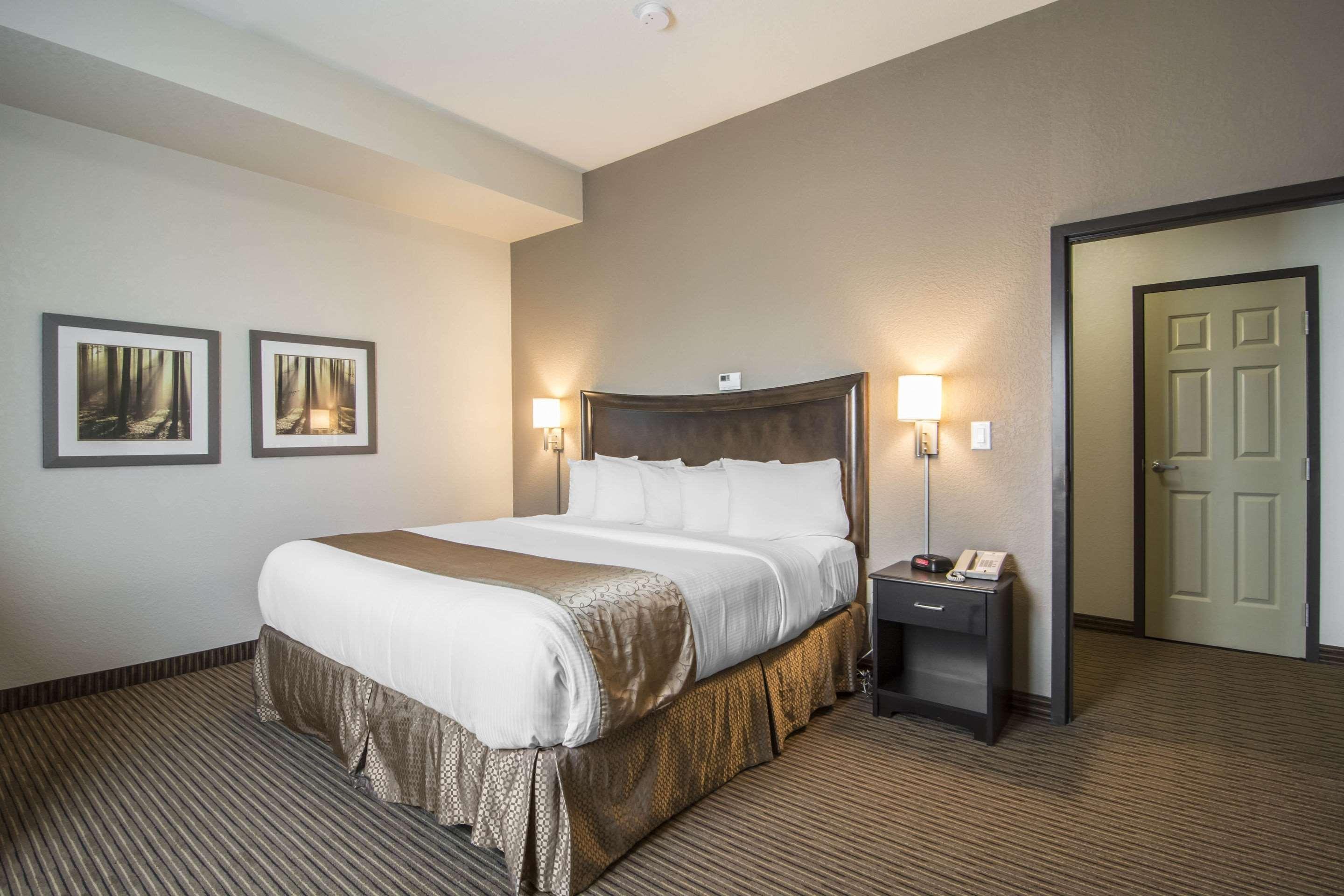 Quality Inn & Suites Thompson Ngoại thất bức ảnh